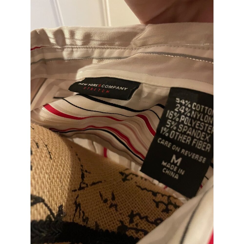 New York & Co button down - Picture 3 of 3